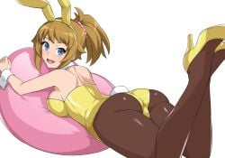 :d animal_ears ass blue_eyes breasts brown_hair brown_pantyhose commentary_request detached_collar fake_animal_ears fake_tail female from_behind gundam gundam_build_fighters gundam_build_fighters_try haruhisky high_heels hoshino_fumina large_breasts legs_up leotard looking_at_viewer looking_back lying on_stomach open_mouth pantyhose ponytail rabbit_ears rabbit_tail sidelocks simple_background smile solo tail the_pose white_background wrist_cuffs yellow_footwear yellow_leotard