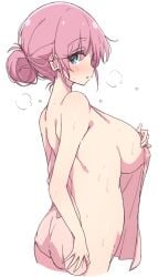 aqua_eyes ass blush bocchi_the_rock! breasts covering_ass covering_privates female gotou_michiyo hair_bun highres large_breasts looking_at_viewer mature_female mel_(melty_pot) milf parted_lips pink_hair sideboob simple_background single_hair_bun towel wet white_background