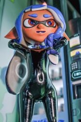 1girls 2020s 2025 3d 3d_(artwork) anthro anthro_only bell bell_collar black_bodysuit black_clothing black_latex blue_collar blue_eyebrows blue_hair bodysuit brown_eyes camel_toe cameltoe clothing collar eyebrows female female_only freckles hands_behind_head hi_res inkling inkling_girl jpeg latex latex_clothing latex_suit navel_line nintendo open_eyes open_mouth original_character piparkaq pointy_ears posing reflective_clothing shiny_clothes solo splatoon_(series) standing tight_clothing vending_machine