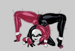 black_latex diceyboi elastic_body exposed_pussy feet harley_quinn harley_quinn_(classic) latex red_latex rubber smug smug_face stretching