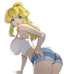 princess peach from mario (series) by selvish94