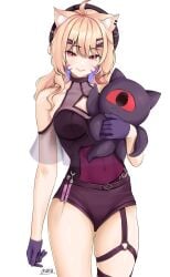 ahoge animal_ears artist_name ass_visible_through_thighs bangs bare_shoulders belt black_gloves blonde_hair blush breasts cat_ears closed_mouth covered_navel eyebrows_visible_through_hair female garter_straps gloves hair_ornament hairclip leotard long_hair looking_at_viewer medium_breasts purple_gloves purple_legwear red_eyes sidelocks signature simple_background single_thighhigh skindentation smile solo squchan_(vtuber) standing striped thighhighs vyugen white_background