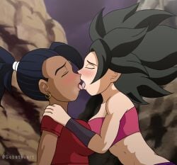 2girls brown_skin caulifla dragon_ball dragon_ball_super female female_only female_saiyan french_kiss kale kissing multiple_girls ponytail saiyan saiyan_girl tongue_kiss yuri