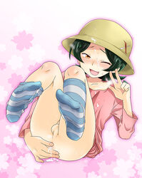 1boy anus assertive blue_legwear blush bottomless cum_in_ass facial gonta_kahoru green_hair gundam hat male male_only penis short_hair smile socks solo striped striped_legwear testicles v wink yasaka_mao yellow_eyes