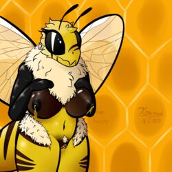 1:1 antennae_(anatomy) anthro arthropod arthropod_abdomen bee black_eyes black_nipples breasts female fur hand_on_breast honey honeycomb hymenopteran insects komradjurij navel nipples non-mammal_breasts pubes signature solo tuft wings yellow_body yellow_fur