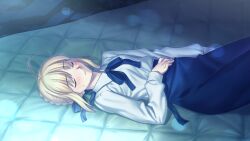1girls bed blush fate/stay_night fate_(series) green_eyes lying saber solo yellow_hair