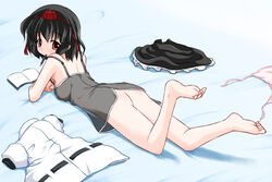 ass barefoot black_hair bottomless clothes_on_bed clothes_removed feet hat no_panties riku_(pixiv) riku_(rikkuru) shameimaru_aya solo touhou