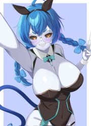yomi quinnley from socks agency