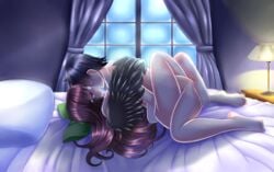 1boy 1girls bed female highres kissing kissing_while_penetrated lamp leg_lock light-skinned_female long_hair missionary missionary_position nude on_back pillow romantic romantic_couple sex thighs touhou utsuho_reiuji vaginal_penetration window wing_hug wings wisp_d