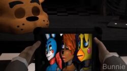 1girls 3d animated black_body bonnie_(fnaf) dance five_nights_at_freddy's fnaf foxy_(fnaf) freddy_(fnaf) high_heeled_shoes jumplove kissing legs marionette_(fnaf) pole_dancing puppet_(fnaf) purple_eyes robot robot_girl sound tagme video wanting_more wanting_sex