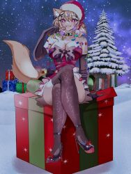 squchan (vtuber) from christmas
