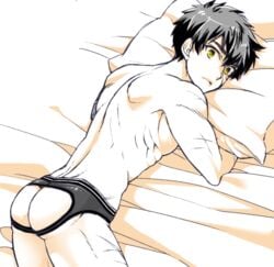 1boy ass ass_cutout bed butt_crack doudanuki_masakuni looking_at_viewer lying male_only muscle pillow scar tagme touken_ranbu