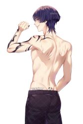 back_markings back_view blue_hair claw_marks genshin_impact half-dressed looking_at_viewer male_with_painted_nails pants rourouki scaramouche_(genshin_impact) scratch_marks scratches scratching_back smile smiling_at_viewer solo solo_focus solo_male tattoo tattooed_arm