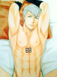 abs bed bleach looking_at_viewer male_only muguruma_kensei muscle nude pillow silver_hair tagme yellow_eyes