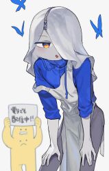 apron blue_eyes devil femboy hanaya_(sakoku) humanoid japanese_text oc_(sakoku) orange_eyes sakoku sweater yellow_eyes