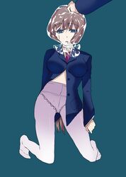 asphyxiation bagging blue_eyes brown_hair death female medium_breasts original panties pantyhose solo_focus suffocation suit tears