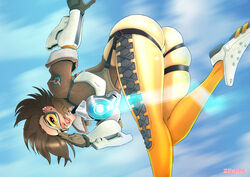 tracer from overwatch by zedeki