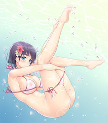 areolae barefoot bikini black_hair blue_eyes blush breasts erect_nipples feet female flower freediving full_body hair_flower hair_ornament hibiscus kawase_seiki kirigaya_suguha large_breasts legs long_legs nipples see-through short_hair side-tie_bikini smile solo swimming swimsuit sword_art_online sword_art_online:_fairy_dance underwater water white_bikini white_swimsuit