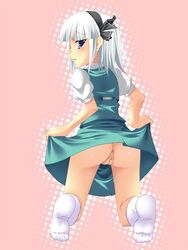 ass feet footwear innie_pussy kirise_mitsuru knee_socks kneehighs kneesocks looking_back no_panties pussy skirt skirt_lift socks touhou uncensored white_socks youmu_konpaku