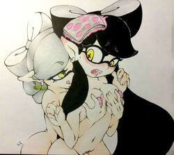 2girls arms_up black_hair blush breasts callie_(splatoon) cephalopod_humanoid color cousins female female_only grabbing_from_behind grey_hair handdrawn incest light_skin marie_(splatoon) mouth_open multiple_girls nipples smooth_skin splatoon squid_sisters tongue yellow_eyes yuri