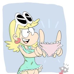 leni_loud lincoln_loud nosebleed panties pink_panties skirt_lift straight_hair the_loud_house themanwithnobats