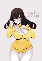 big_breasts black_hair blush keyhole_turtleneck knife looking_at_viewer majonemu nemumajo rnilmar serena_belrose white_skin