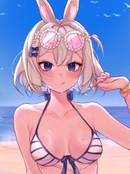animal_ears bangs bare_shoulders beach bikini blonde_hair blue_eyes blue_sky breasts closed_mouth cloud day female food front-tie_top hair_ornament heart-shaped_eyewear horizon looking_at_viewer medium_breasts ocean outdoors scrunchie short_hair sky smile solo striped striped_bikini swimsuit upper_body vertical_stripes vyugen water wet wrist_scrunchie yenko
