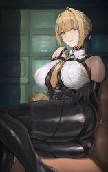 evelyn chevalier from zenless zone zero by chco