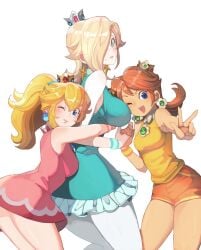 3girls :d ;) ;d alternate_breast_size_(larger) alternate_costume bad_id bad_pixiv_id bare_legs bare_shoulders blonde_hair blue_eyes blush breasts brooch commentary_request crown dress earrings flipped_hair frilled_dress frills girl_sandwich hair_over_one_eye holding_hands hoshikuzu_pan hug hug_from_behind jewelry large_breasts lips looking_at_viewer mario_(series) mario_tennis mario_tennis:_ultra_smash mario_tennis_aces medium_breasts mini_crown multiple_girls nintendo official_alternate_costume one_eye_closed open_mouth pantyhose partial_commentary ponytail princess princess_daisy princess_daisy_(sports_shorts) princess_peach princess_peach_(sports_dress) princess_rosalina rosalina_(sports) sandwiched short_dress short_shorts shorts simple_background sleeveless sleeveless_dress smile super_mario_galaxy thighs w white_background wristband