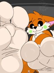 1boy 3_toes big_feet big_foot big_paws black_sclera critters_(poppy_playtime) down_view feet foot_fetish fox foxylomar foxylomar_(bygenetricsproto) foxylomar_(poppyplaytime) furry furry_male furry_only giant looking_at_partner macro male micro orange_body paws poppy_playtime poppy_playtime_(chapter_3) poppy_playtime_(chapter_4) protect_critters_(poppyplaytime) shiny_feet size_difference smiling_critters tease teasing teasing_with_feet white_eyes white_fur