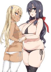 2girls asanagi ass ass_cleavage bikini black_bikini black_eyes black_hair black_legwear blonde_hair blush breasts butt_crack chubby cleavage cowboy_shot cute_fang dark_skin eyebrows_visible_through_hair fang_out female from_side glasses hand_holding highres huge_breasts looking_at_viewer lowleg lowleg_bikini multiple_girls navel original plump purple_eyes side-tie_bikini sidelocks simple_background skindentation small_breasts smile swimsuit thick_eyebrows thick_thighs thighhighs white_background white_bikini white_legwear