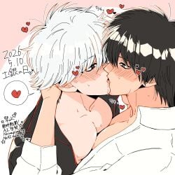 white_hair black_hair gay yaoi kissing male male_only 2boys hijikata_toshiro gintama gintoki_sakata big_pecs pecs pectoral_cleavage pec_squish french_kiss blush sweat looking_at_another eye_contact hearts sno_gn upper_body