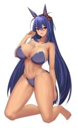:d animal_ears arm_at_side barefoot bikini blue_hair breasts cleavage dark-skinned_female dark_skin ear_ribbon female full_body hand_up hishi_amazon_(umamusume) horse_ears horse_girl kneeling large_breasts looking_at_viewer navel oerba_yun_fang open_mouth red_eyes sayashi_(type5_labyrith) simple_background skin_fang smile solo swimsuit tan thighs umamusume white_background