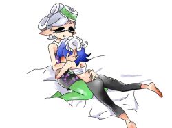 bed face_on_breast leggings marie_(splatoon) shiver_hohojiro