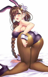 blush brown_eyes brown_hair bunny_ears bunny_girl bunnysuit from_behind huge_ass kanpani_girls naughty_face seductive_smile shirayuri_sakura smile thighhighs