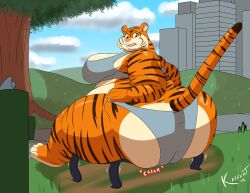 tiger_girl sitting_down kazecat big_ass bbw breaking solo_female