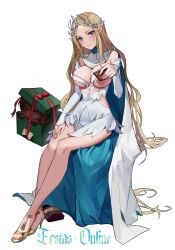 big_breasts blonde_hair blue_eyes breasts ecstas_online elf elf_queen queen smile thighs ulriel