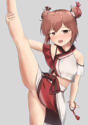 1girl absurdres bar_censor blush boulder brown_eyes brown_hair censored commentary_request double-parted_bangs double_bun embarrassed hair_between_eyes hair_bun haruno_plum highres holding_own_leg kantai_collection leg_up looking_at_viewer medium_hair midriff no_panties official_alternate_costume open_mouth pussy red_skirt shirt short_sleeves sidelocks simple_background skirt solo split standing standing_on_one_leg standing_split sweat tan_yang_(kancolle) tan_yang_(summer)_(kancolle) teeth two-tone_skirt upper_teeth_only white_background white_shirt white_skirt yukikaze_(kancolle)