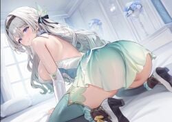 animated armpit_crease ass back bare_shoulders bed black_bow black_hairband blue_eyes blush bow breasts closed_mouth commentary_request curtains female firefly_(honkai:_star_rail) from_behind gradient_hair green_hair green_skirt green_thighhighs grey_hair hair_between_eyes hairband hairbow highres honkai:_star_rail honkai_(series) indoors large_breasts long_hair looking_at_viewer looking_back machi_(machi0910) multicolored_eyes multicolored_hair no_jacket on_bed partially_visible_vulva pink_eyes shirt shoulder_blades skirt smile solo tagme thighhighs thighs twitter_username two-tone_eyes video white_shirt window