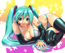 hatsune miku from vocaloid by ueyama michirou