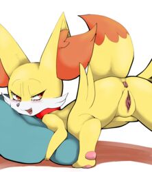 fennekin from nintendo by san ruishin