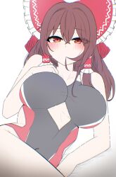 reimu hakurei from touhou by kiui (dagk8254)