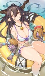 ahoge alternative_costume bandaged_arm bandages bikini bikini_bottom black_hair breasts clavicle closed_mouth clothing danua danua_(summer)_(granblue_fantasy) doll draph_race_(granblue_fantasy) ear female female_only granblue_fantasy gretel_(granblue_fantasy) hair_between_eyes hansel_(granblue_fantasy) high_resolution horns jewelry kanase_(mcbrwn18) large_breasts long_hair necklace official_alternative_costume one_eye_closed partially_submerged photoshop_(medium) pixiv_id_15895172 pointed_ears red_eyes side-tie_bikini side-tie_bikini_bottom side-tie_clothing side-tie_swimsuit solo summer_drifter swimsuit very_high_resolution water white_bikini white_swimsuit