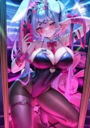 hatsune miku from rabbit hole (vocaloid) by meion