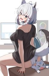 >< arm_support blush dated fan_mascot_(vtuber) hololive hololive_gamers hololive_gen_1 hololive_japan large_ass large_breasts looking_back looking_down nintendo_controller nintendo_switch panties rear_view shirakami_fubuki shocked shocked_expression signature sitting squashed squished sucon sukonbu_(shirakami_fubuki) suprised sweatdrop t-shirt thick_thighs virtual_youtuber wavy_mouth wide_hips