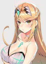 akahito arm_support bare_arms bare_shoulders bed_sheet blonde_hair blush breasts closed_mouth commentary_request covered_navel earrings female fingernails grey_background highres jewelry large_breasts long_hair looking_at_viewer mythra_(xenoblade) neon_trim nintendo one-piece_swimsuit shiny shiny_hair shiny_skin simple_background solo swimsuit thighs tiara xenoblade_(series) xenoblade_chronicles_2 yellow_eyes