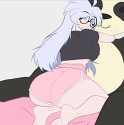 :^ ahoge barefoot big_ass big_breasts big_butt blue_eyes brock903 circular_glasses crop_top dolphin_shorts feet freckles giant_panda glasses hugging hugging_object isabelle_daniel_(brock903) long_hair looking_at_viewer looking_back on_bed pink_shorts plushie self_upload sideboob solid_color_background solid_colors solo solo_female solo_focus turned_away unfinished white_hair