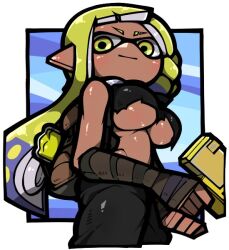 1girls asymmetrical_hair big_breasts breasts clothed crop_top dark-skinned_female elbow_gloves fingerless_gloves from_below gloves gun holding_object inkling inkling_girl looking_at_viewer new_agent_3_(splatoon) omoitukan2 pants smirk solo splatoon splatoon_3 tentacle_hair twintails two-tone_hair underboob yellow_eyes yellow_hair