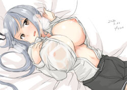 alternate_breast_size belt black_skirt breasts brown_eyes covered_nipples female fyuo highres kantai_collection kasumi_(kantai_collection) large_breasts looking_at_viewer on_bed ponytail shirt silver_hair skirt white_shirt