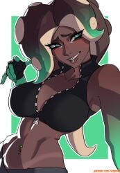 1girls bare_shoulders beauty_mark black_gloves black_shirt blush border breasts collarbone commentary curvy dark-skinned_female dark_skin english_commentary eyelashes female fingerless_gloves fit_female full_lips gloves green_background green_eyes hand_up highres hourglass_figure large_breasts lips long_hair looking_at_viewer marina_(off_the_hook_outfit)_(splatoon) marina_(splatoon) mature_female mole mole_under_mouth navel navel_piercing nose octoling open_mouth outline outside_border parted_lips partially_unzipped patreon_username piercing pink_pupils shirt slim_waist smile solo splatoon splatoon_(series) stomach stopu tan tanlines teeth tentacle_hair upper_body very_dark_skin white_border white_outline wide_hips zipper_pull_tab